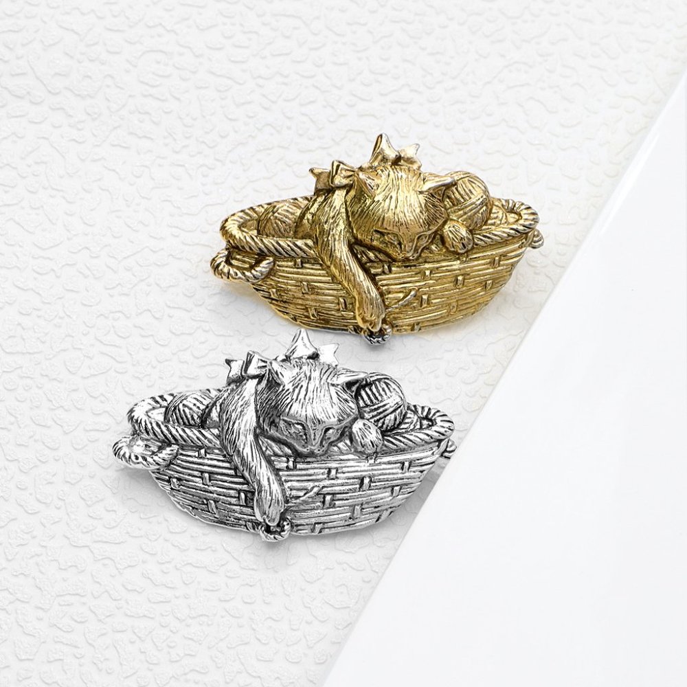 Cat In Basket Retro Brooch | Gold Plated | Vintage Inspired | Retro Style